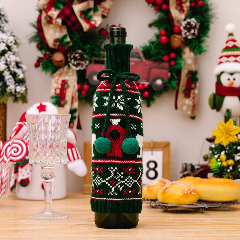 Christmas decoration items, knitted sweaters, wine bottle covers, bow ties, wool balls, red wine covers, bar decoration wine covers