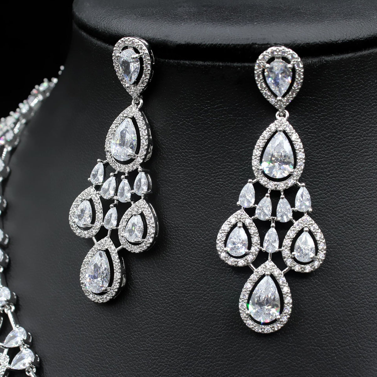 Women's Fashion Water Drop Zircon Necklace Earrings Set