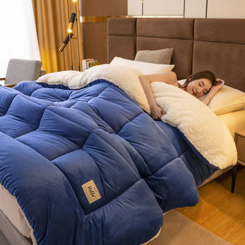Style Loft Collection Double-Sided Velvet Sustainable Milk Fiber Quilt