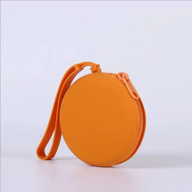 1Pc Silicone Pet Treat Pouch Portable Travel Training Bag Round Silicone Snack Bag for Dogs and Cats Pet Accessories