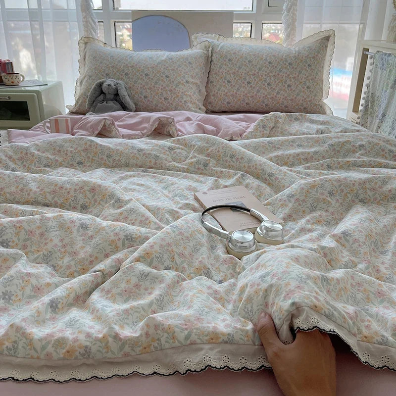 Summer Quilt Korean Style Duvet with Lace Single/Queen Size Comforter Flower Printed Quilted Blanket 여름이불 (No Pillowcase)