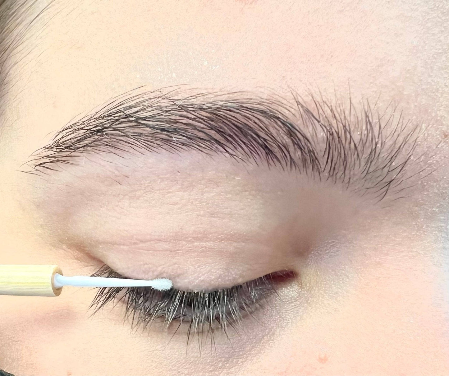 VIP- Eyelash accessories-Micro Brushes with Bamboo Handle 50 pcs/bag