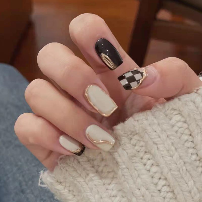 Fashionable Blue and Graffiti Pattern Fake Nails