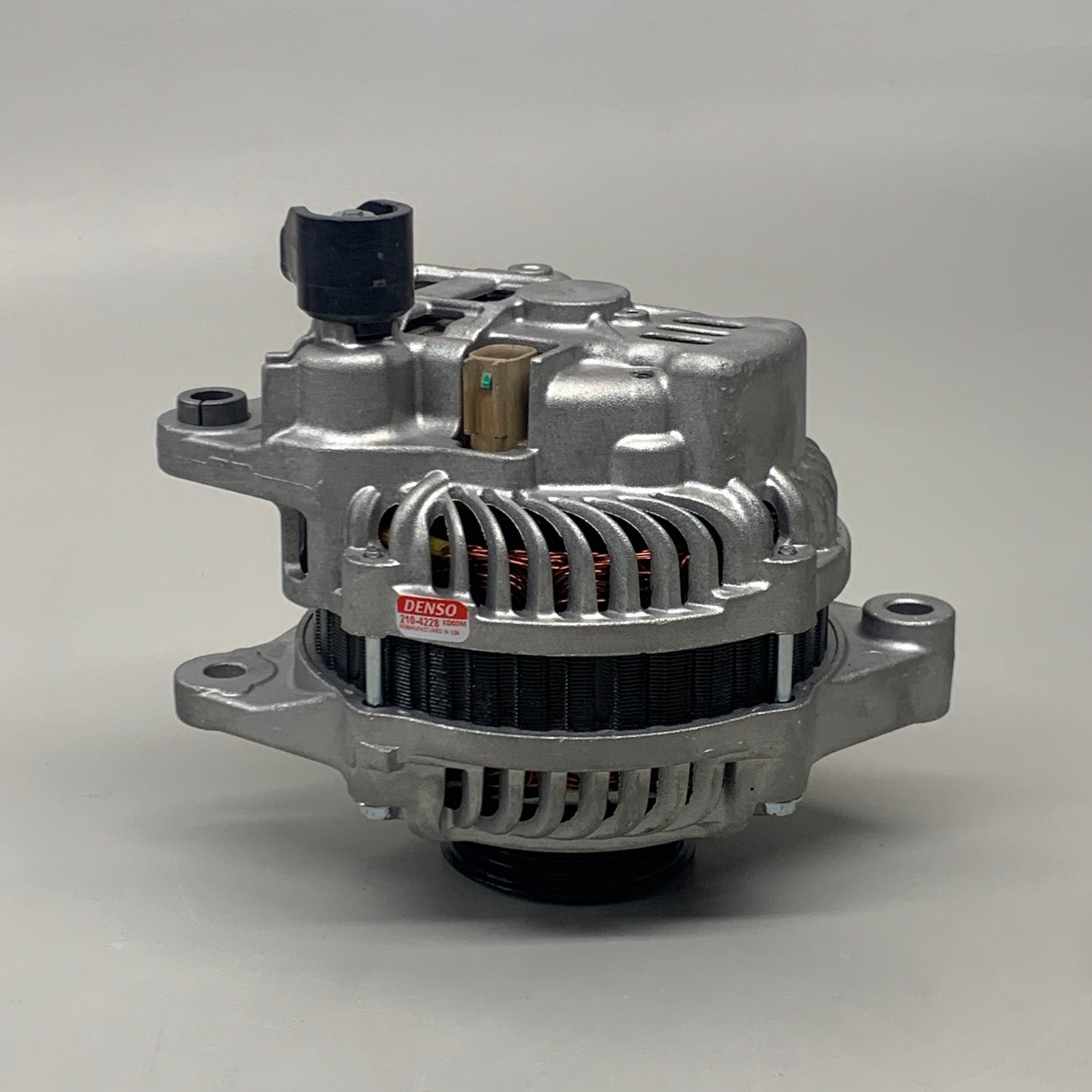 DENSO Alternator XD03M 210-4228 (Remanufactured)