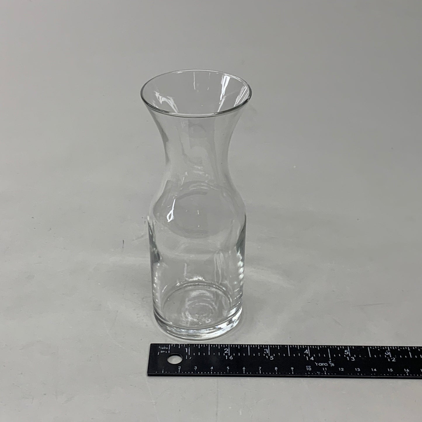 WORLD TABLEWARE (1 DOZEN) 10 Ounce Glass Wine Decanter 782