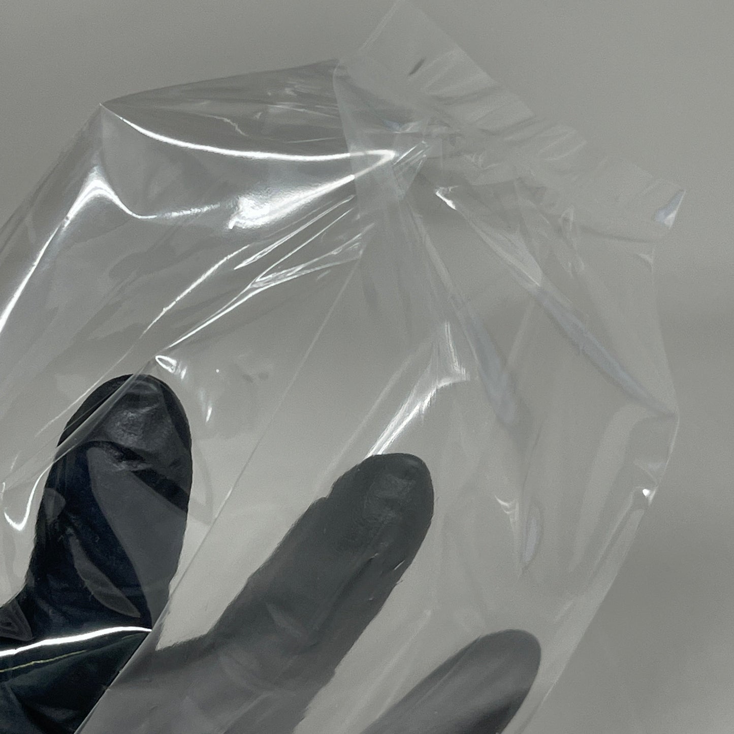 (100 PACK) Clear Gusseted Poly Plastic Bags Candy Cookie 1.5 Mil 4.5"x 2.75"x 10.75"