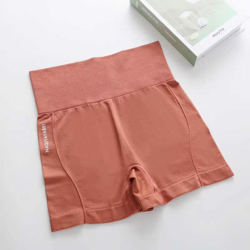 Seamless High Waist Tight Sports Yoga Pants Shorts Women Quick Drying Pants
