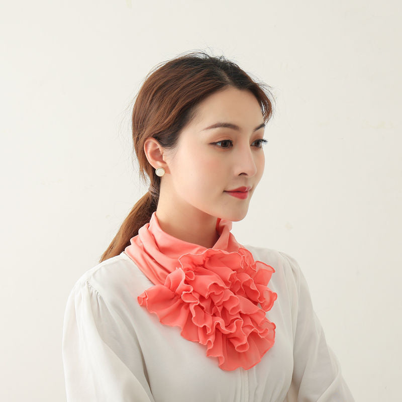 Women's bib scarf
