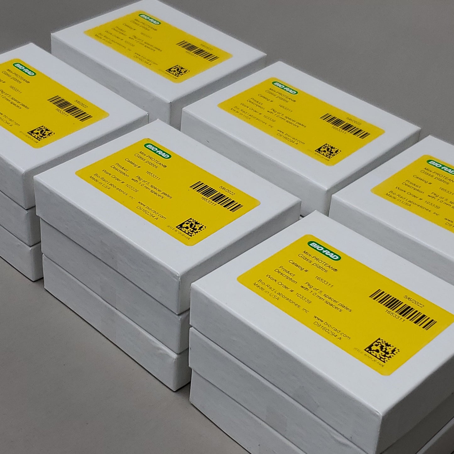 BIO-RAD 90 PCS of Mini-PROTEAN Glass Spacer Plates  W/ 1.0mm Spacers 1653311 (New)