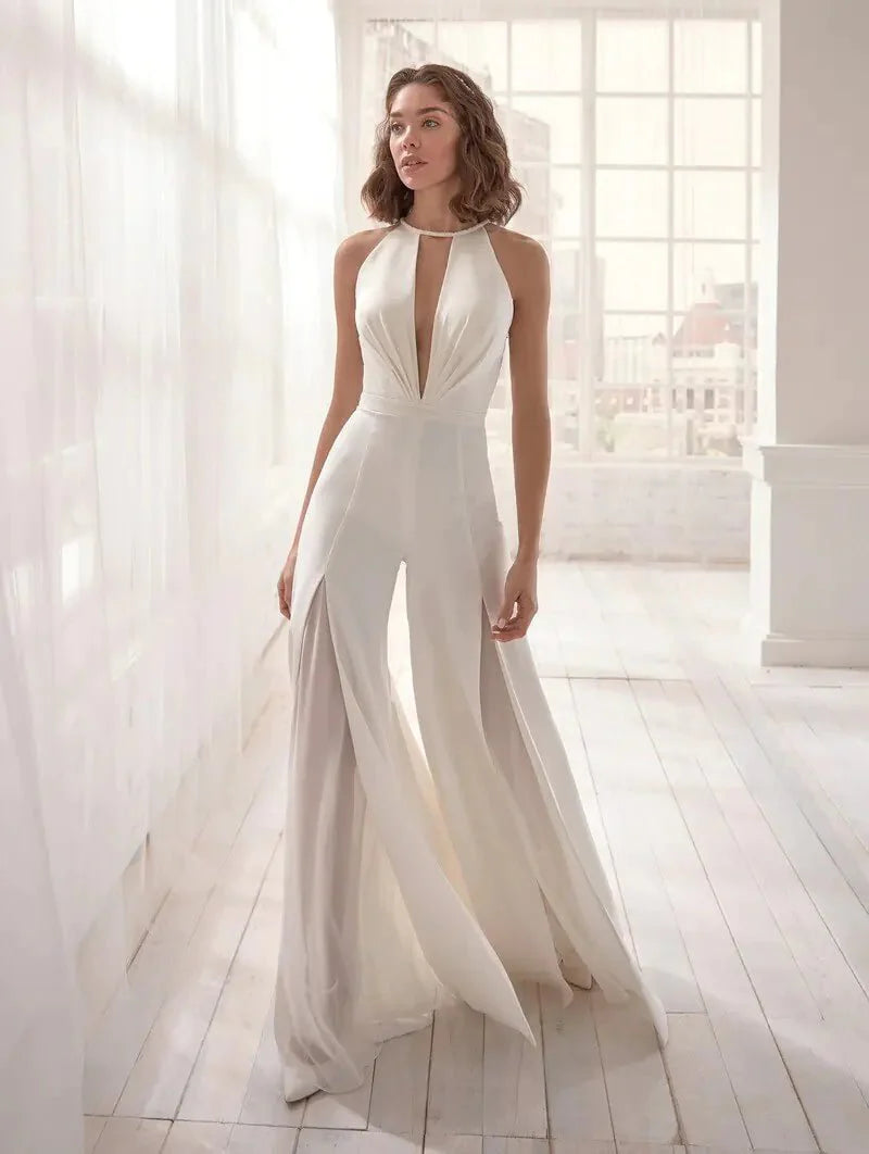 2022 New Luxury Women's Sexy Deep V Halter Jumpsuit