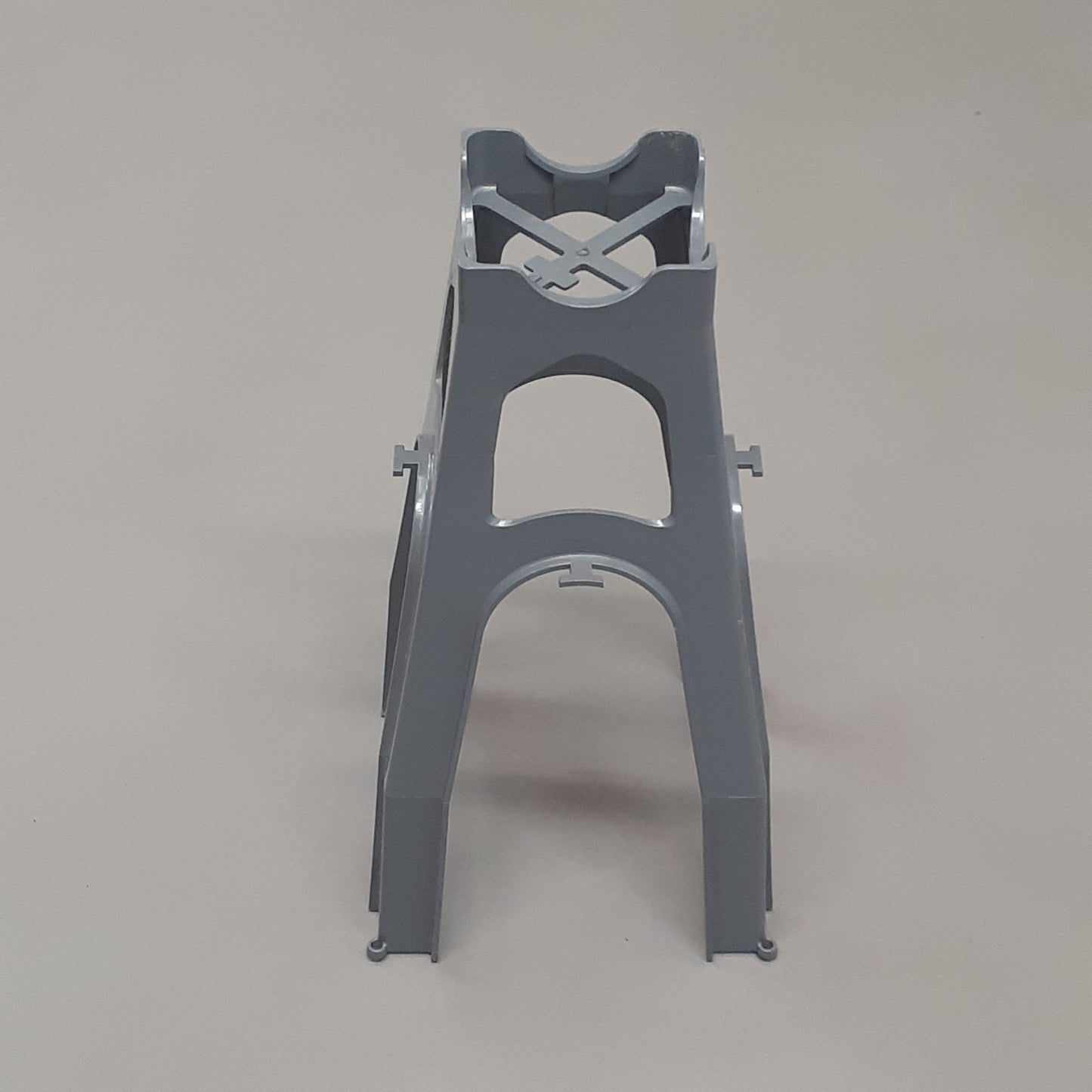 DAYTON SUPERIOR SYMONS 90 Pack of Plastic EZ Set Chairs 9.25-9.50" 101143 (New)