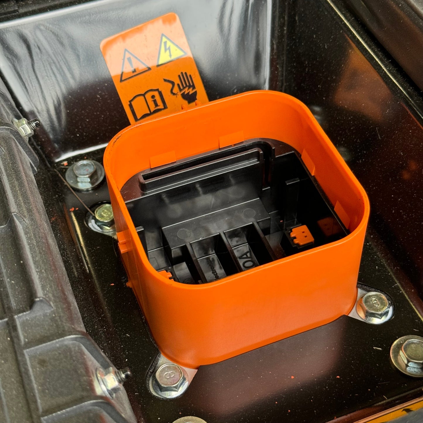 MOPAR Lithium PHEV Battery Pack for Chrysler Pacifica Vehicles 41"x10" UN3480 Orange & Black