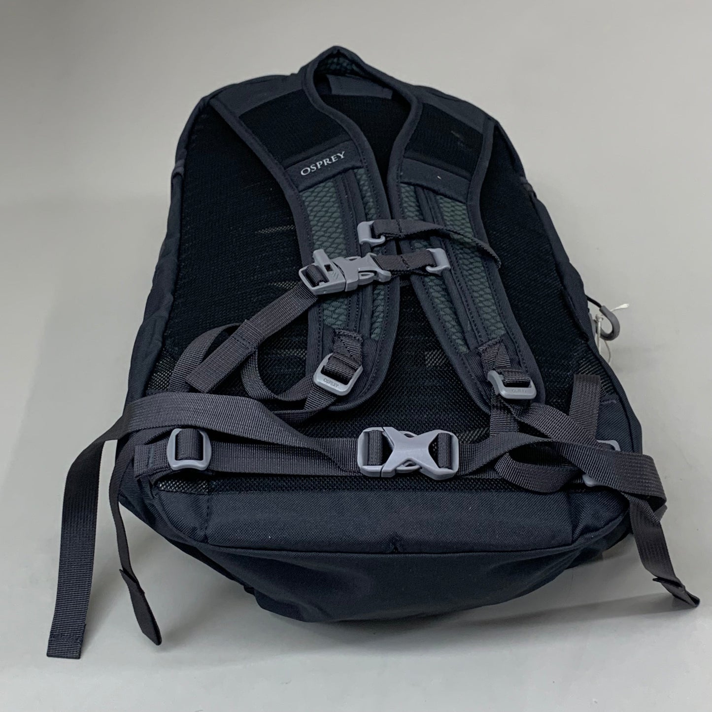 OSPREY Daylite Plus Backpack Travel Multisport Adjustable Straps 20L Black 10002925
