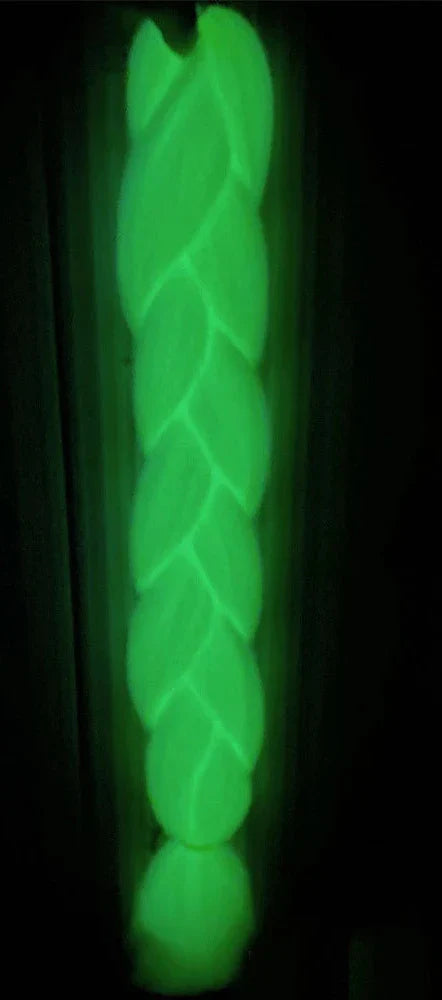 Synthetic Braiding Hair - Glow in the Dark 24in