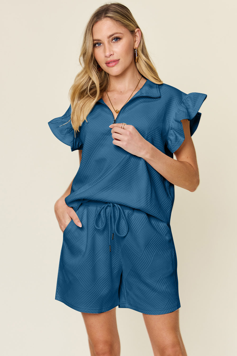 Textured Flounce Sleeve & Drawstring Shorts Set