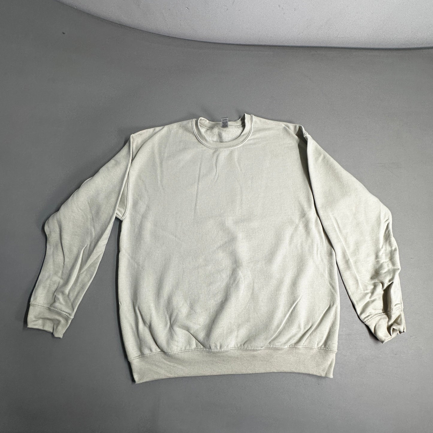 GILDAN (36 PACK) Heavy Blend Crewneck Sweatshirt Men's Sz L Sand G180