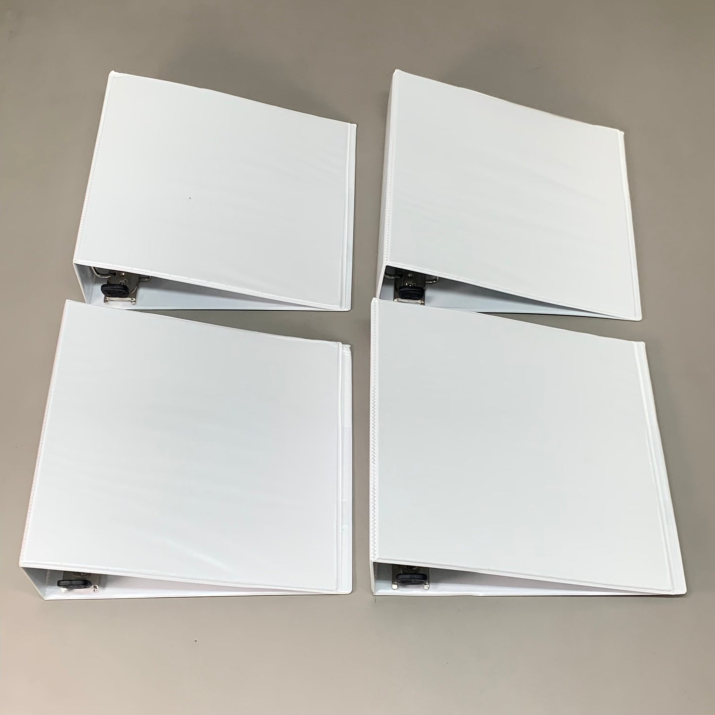 AVERY 4 PK! Heavy Duty Binders 3" White 79193 (New)