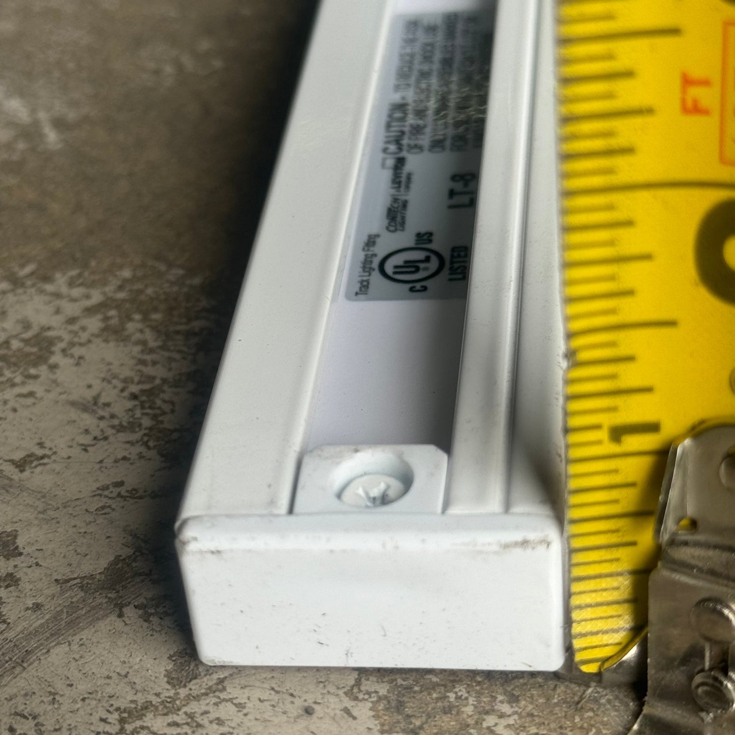 ZA@ LEVITON Contech Lighting LT-8 92 1/2”Lx1 1/2”Wx1/8”T White