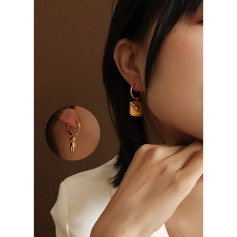 Body Art Side Face Heavy Circle Earrings
