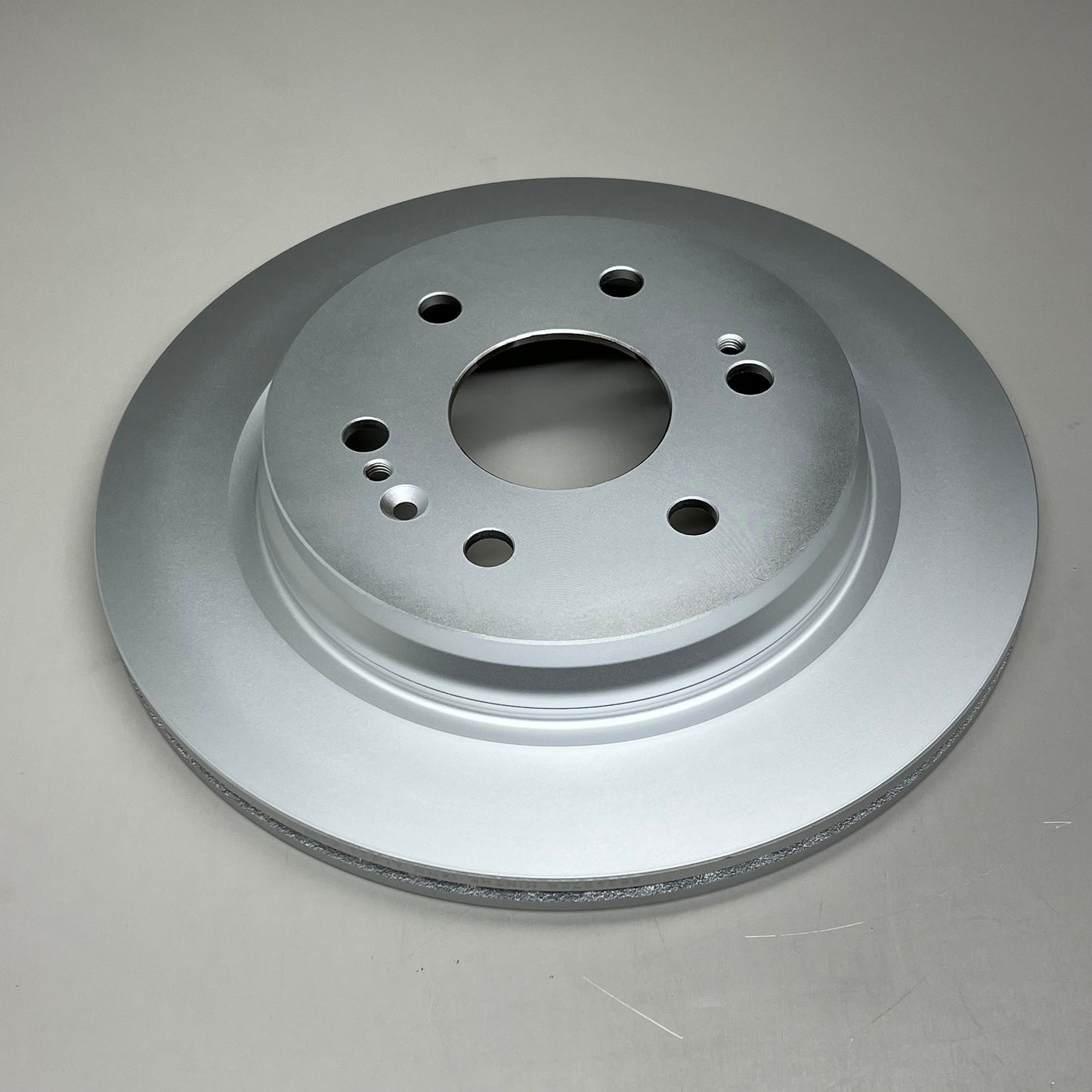 ADAPTIVE ONE Vented Cast Iron Poly Coated Rotor Cadillac/Chevrolet/GMC 882457CR