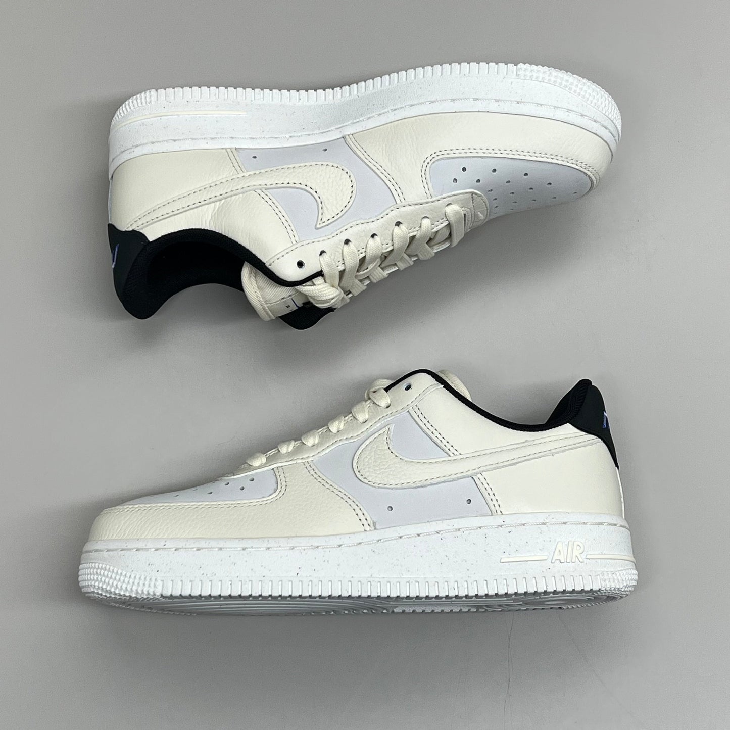 NIKE Air Force 1 07' LX Leather Sz Women's 9 Sail/Coconut Milk-Black DZ2708 101