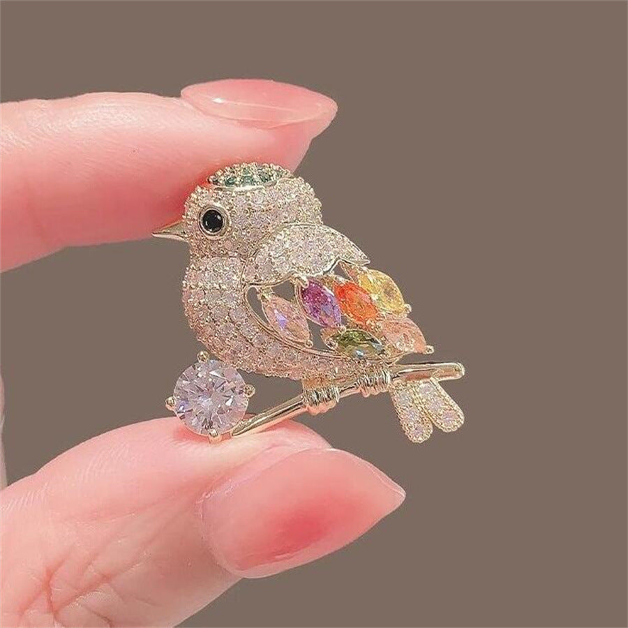 Full Diamond Animal Magpie Bird Brooch
