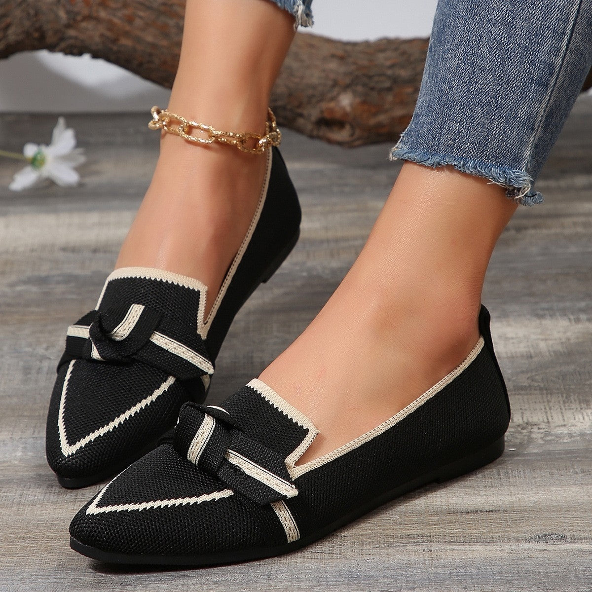 Pointed-Toe Loafers with Bow Detail