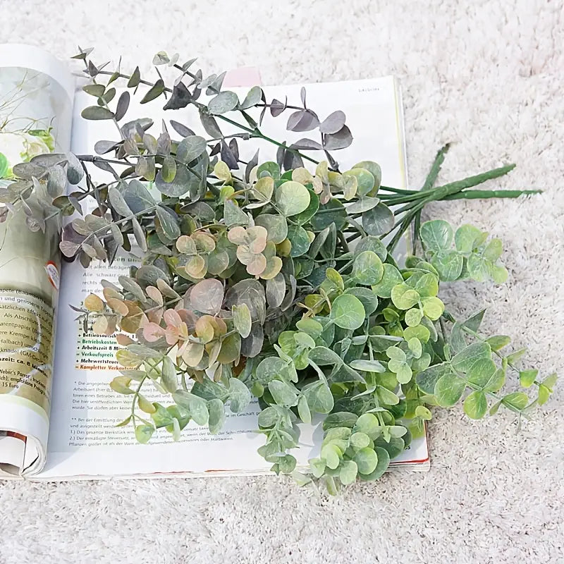 Style Loft Collection Eucalyptus Forever Leaves