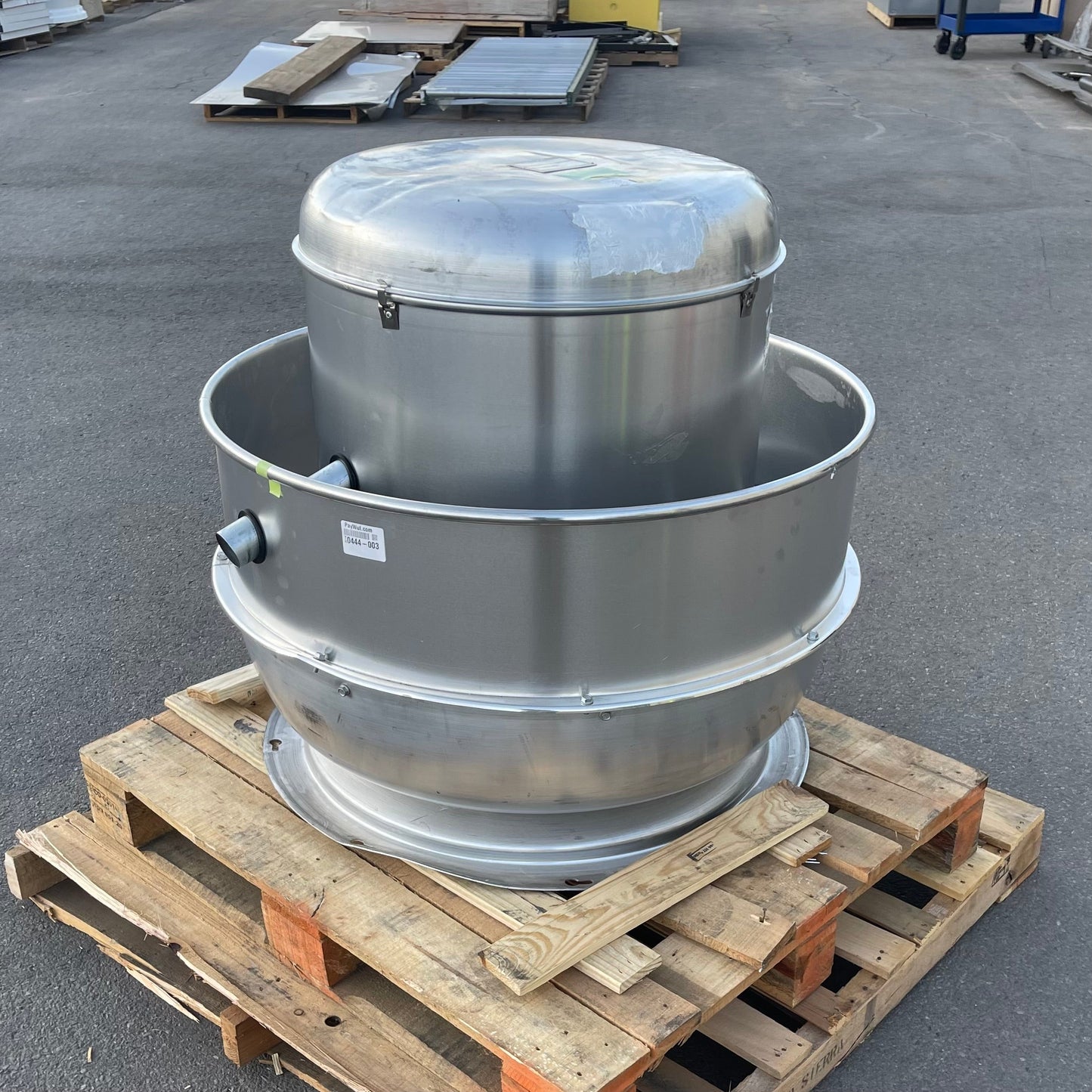 LOREN COOK Direct Drive Exhaust Fan 18" 3/4 HP 115 Volt 1 Phase 180W11D180ACW (New, Dented Top)