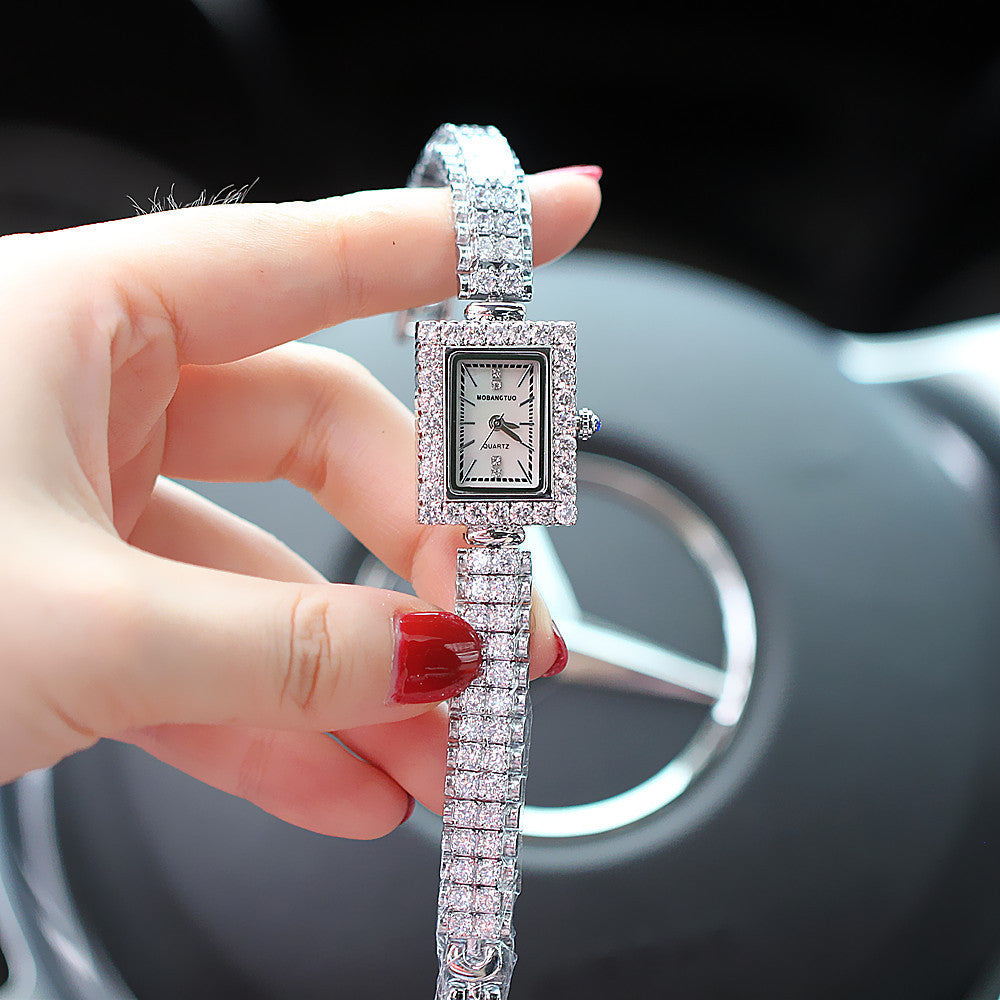 Women's Watch Pointer Diamond-embedded Color Shell Surface