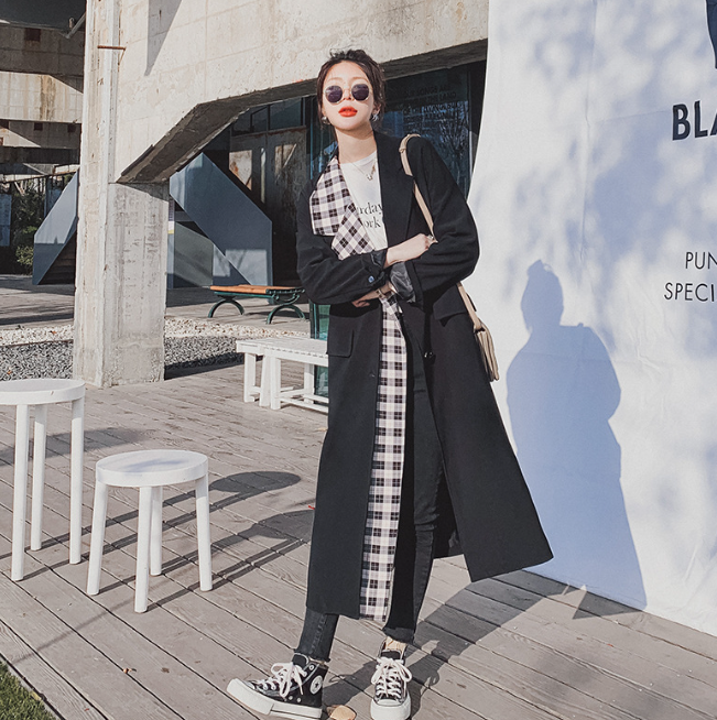 Casual Thin Jacket for Women with New Design Sense