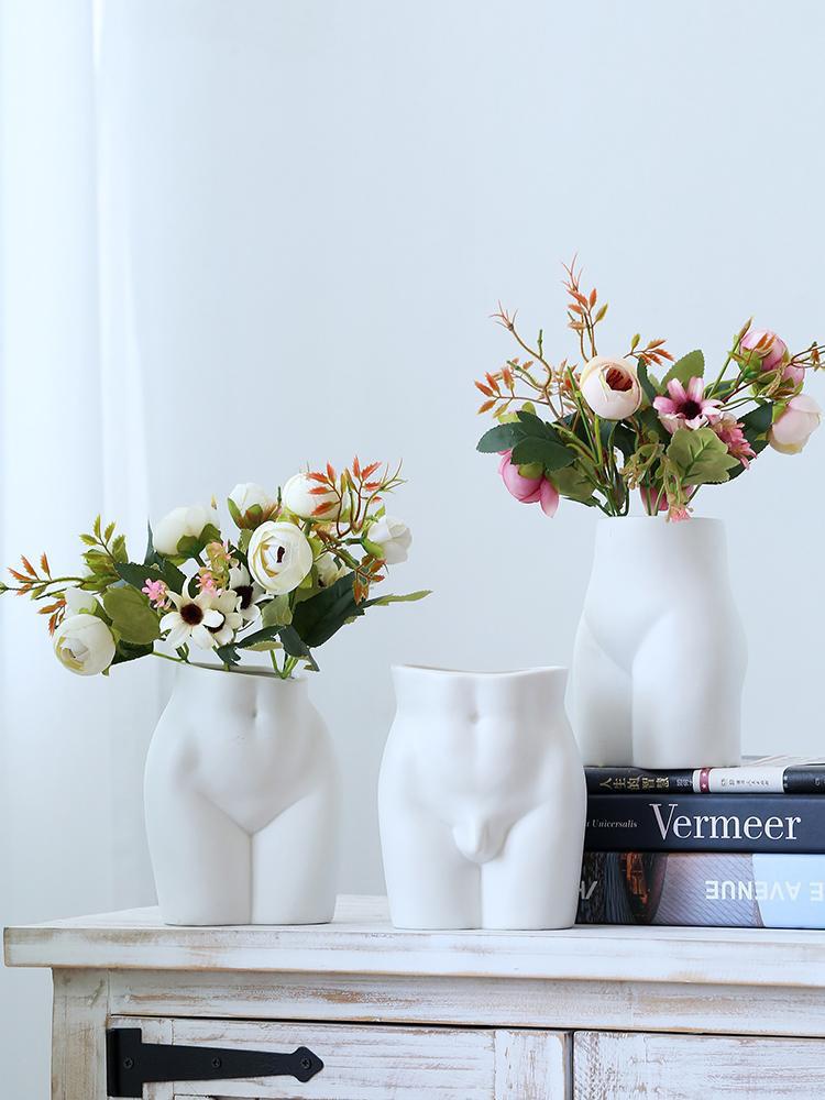 Half Body Abstract Art Vase Ornaments
