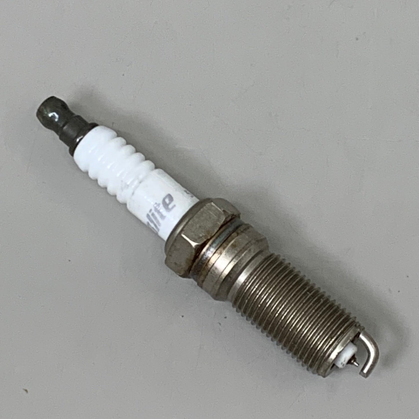 AUTOLITE(4 PACK)Platinum Iridium XP Spark Plug Fine Wire Tapered 5/8" Hex XP5362