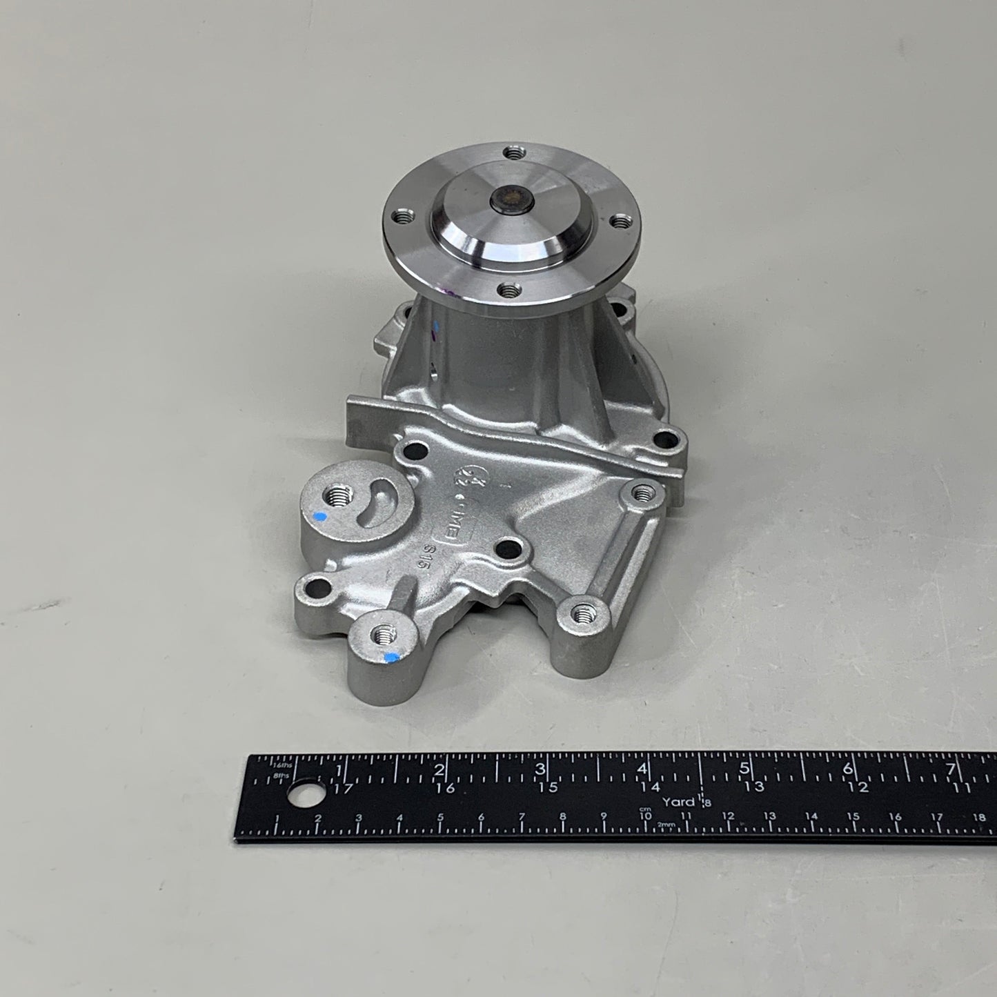 GMB Engine Water Pump for Suzuki/Pontiac/Geo/Chevrolet Vehicles 187412 165-1150
