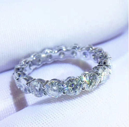 Engagement ring lady finger jewelry