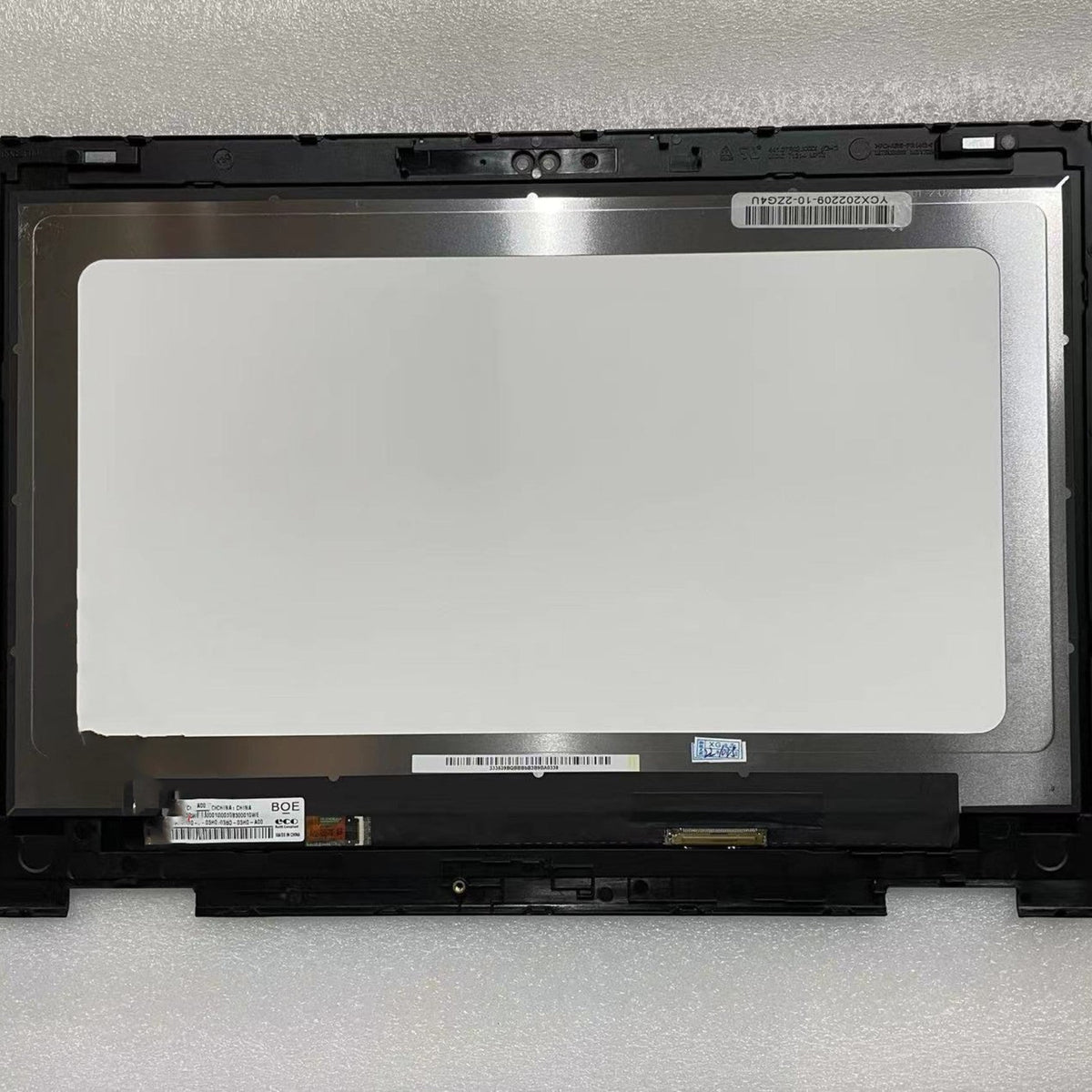 Latitude 3390 2-in-1 LCD Touch Screen