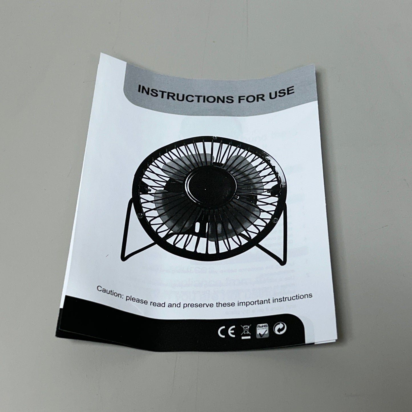 DAVE & BUSTER'S USB Mini Desk Fan 19643 (New)