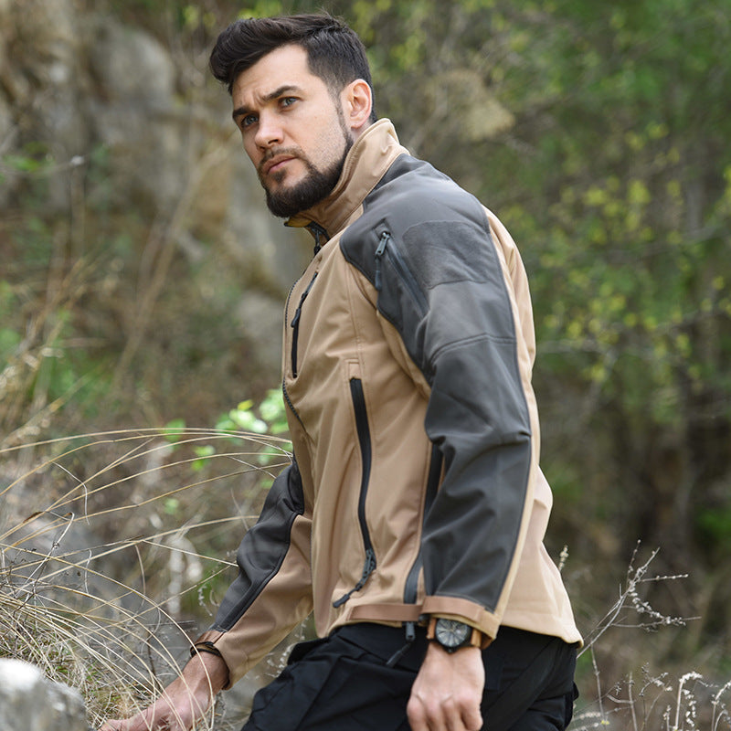 Men's Waterproof Tactical Softshell Jacket for Fall/Winter