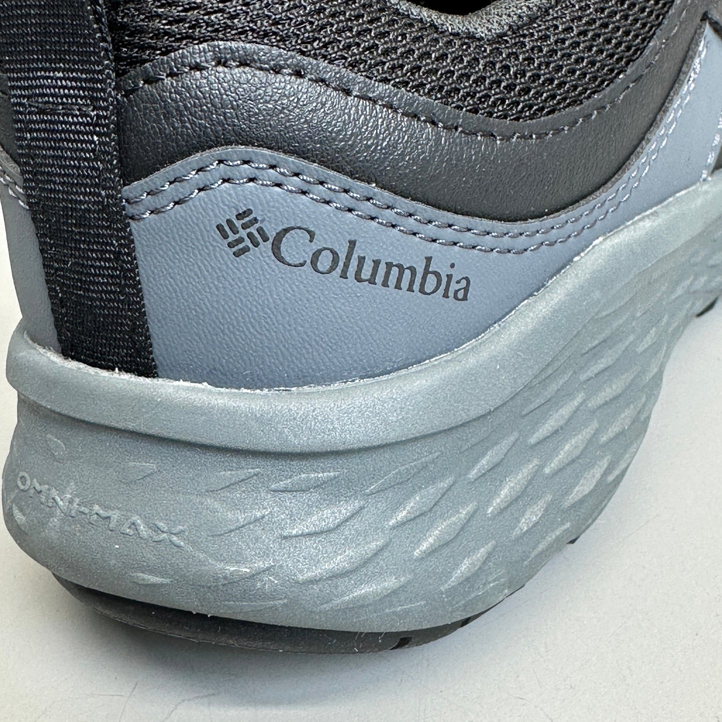 COLUMBIA Unisex-Child Konos Low Hiking Shoe Size 6 2062241