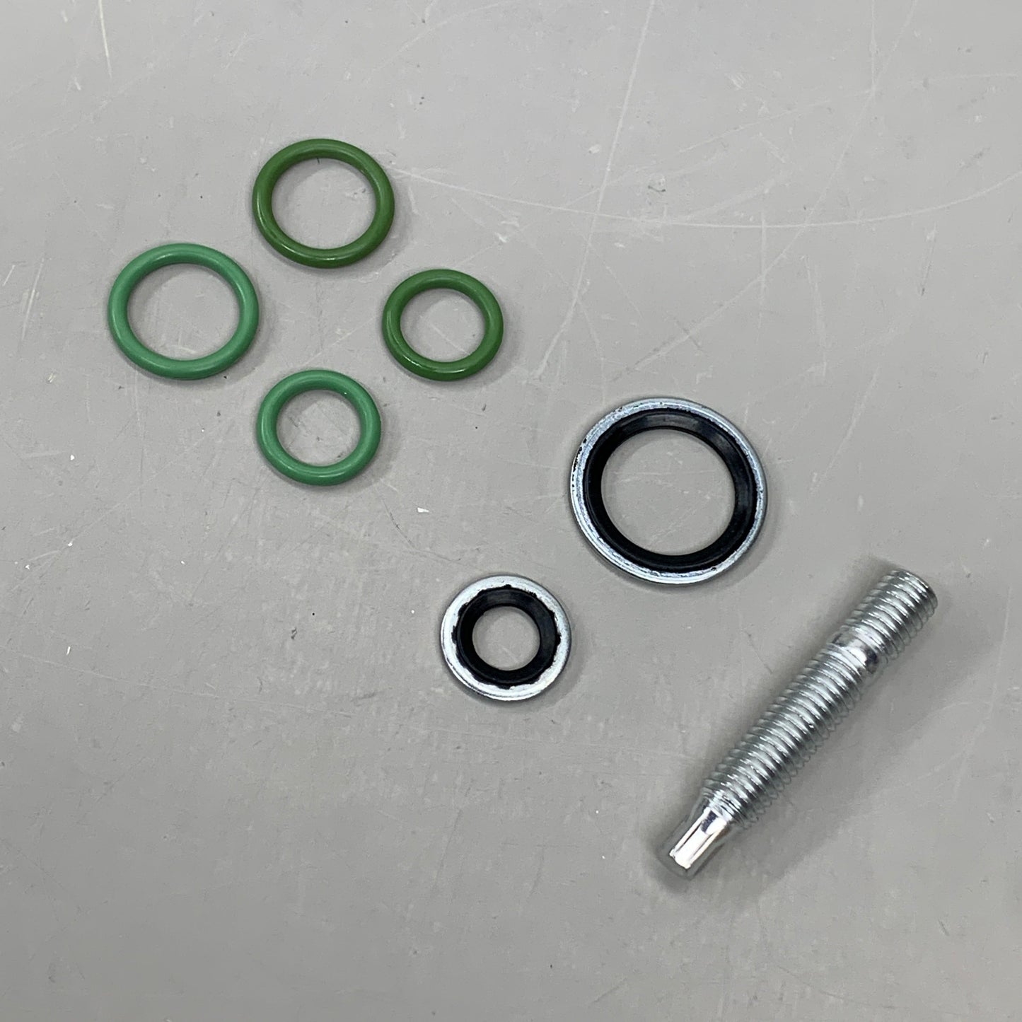 FOUR SEASONS Lot of 8! System Replacement 45910, O-Rings 24675, and Expansion Valves 39438
