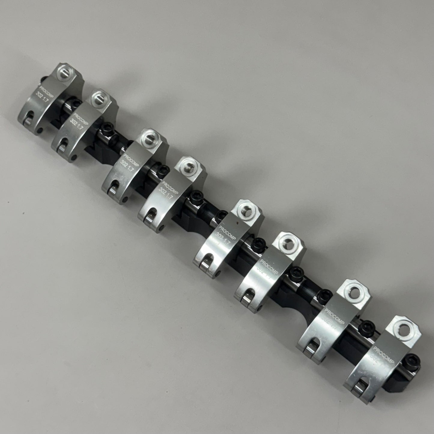 SPEEDMASTER Windsor Shaft Mount 1.7 Aluminum Rocker Arms PCE261.1106.01