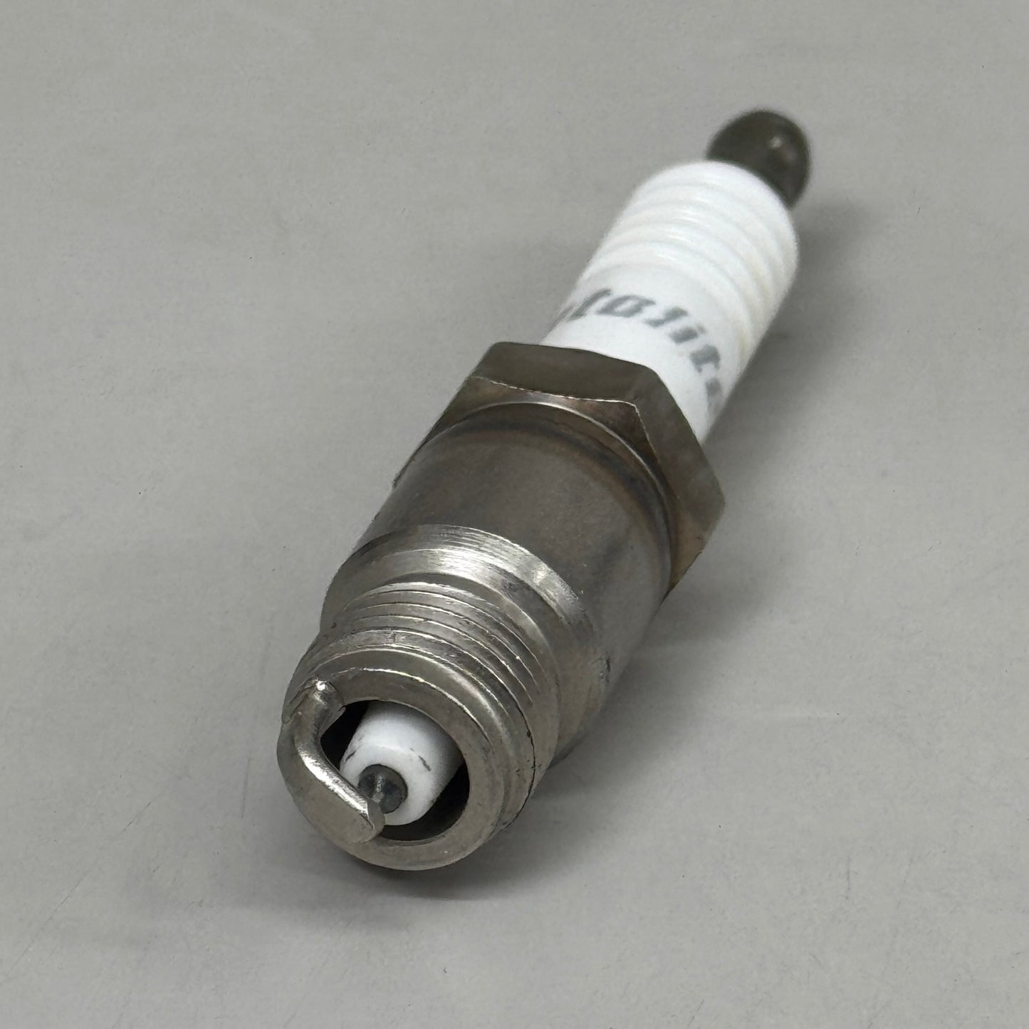 AUTOLITE (4 PACK)Platinum Iridium XP Spark Plug Fine Wire Tapered 5/8" Hex XP26