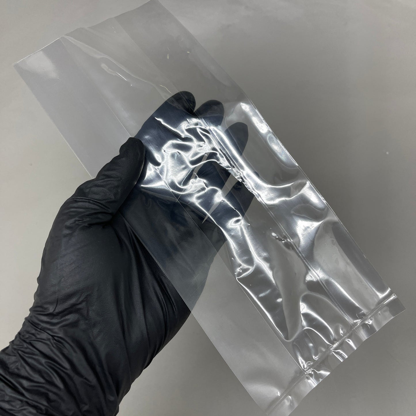 (100 PACK) Clear Gusseted Poly Plastic Bags Candy Cookie 1.5 Mil 4.5"x 2.75"x 10.75"