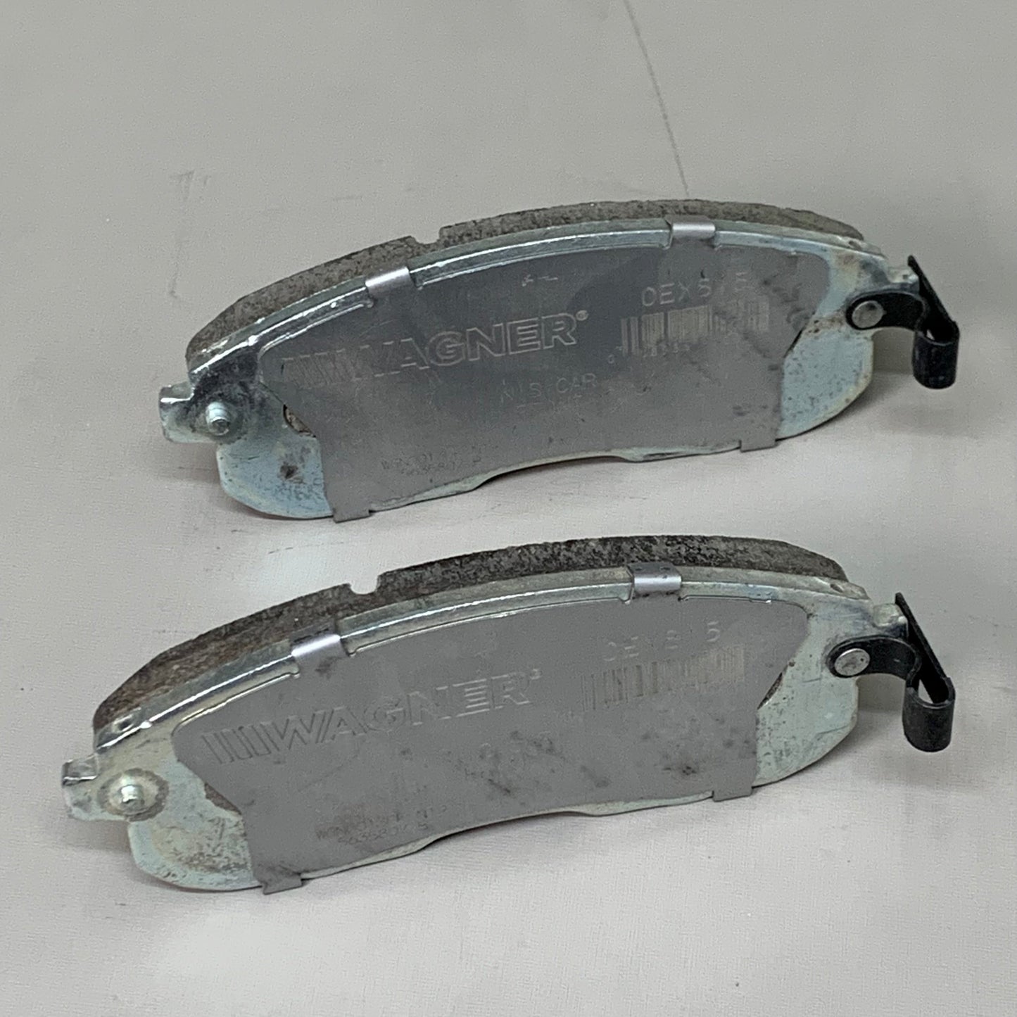 WAGNER OEx Premium Ceramic Disc Brake Pad Set 5 1/2" x 2" Grey OEX815