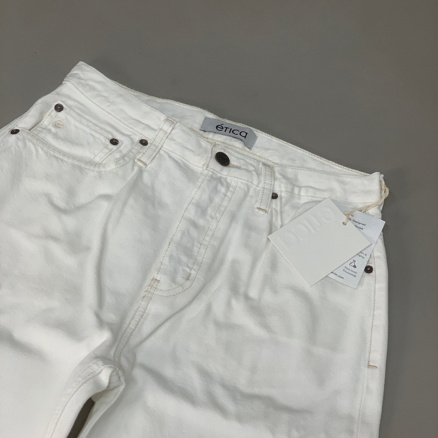 ETICA Tyler High Waist Straight Leg Ankle jeans Vintage White Size 25 EW180114A