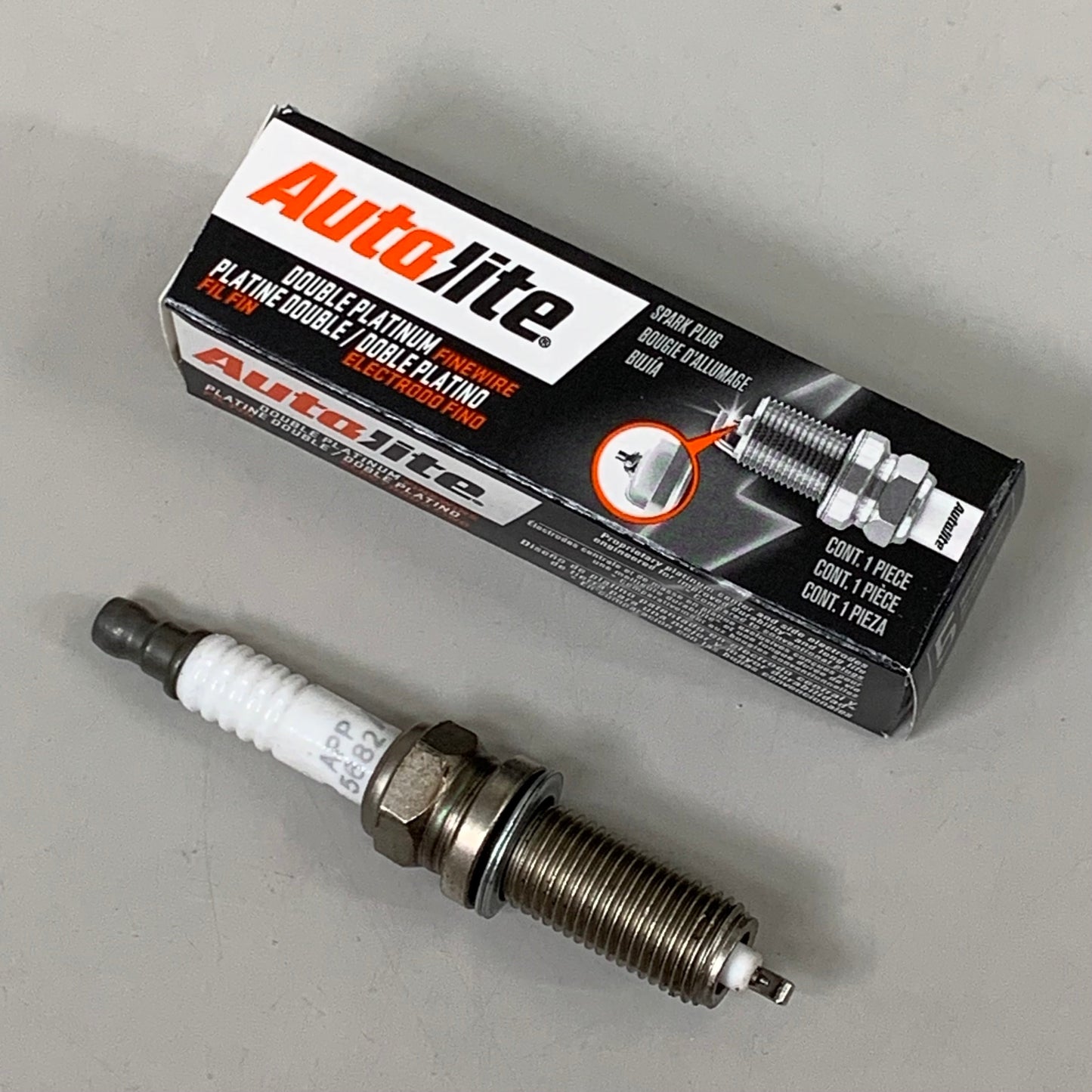 AUTOLITE (4 PACK) Double Platinum Standard Spark Plug 14MM Hex SZ APP5682