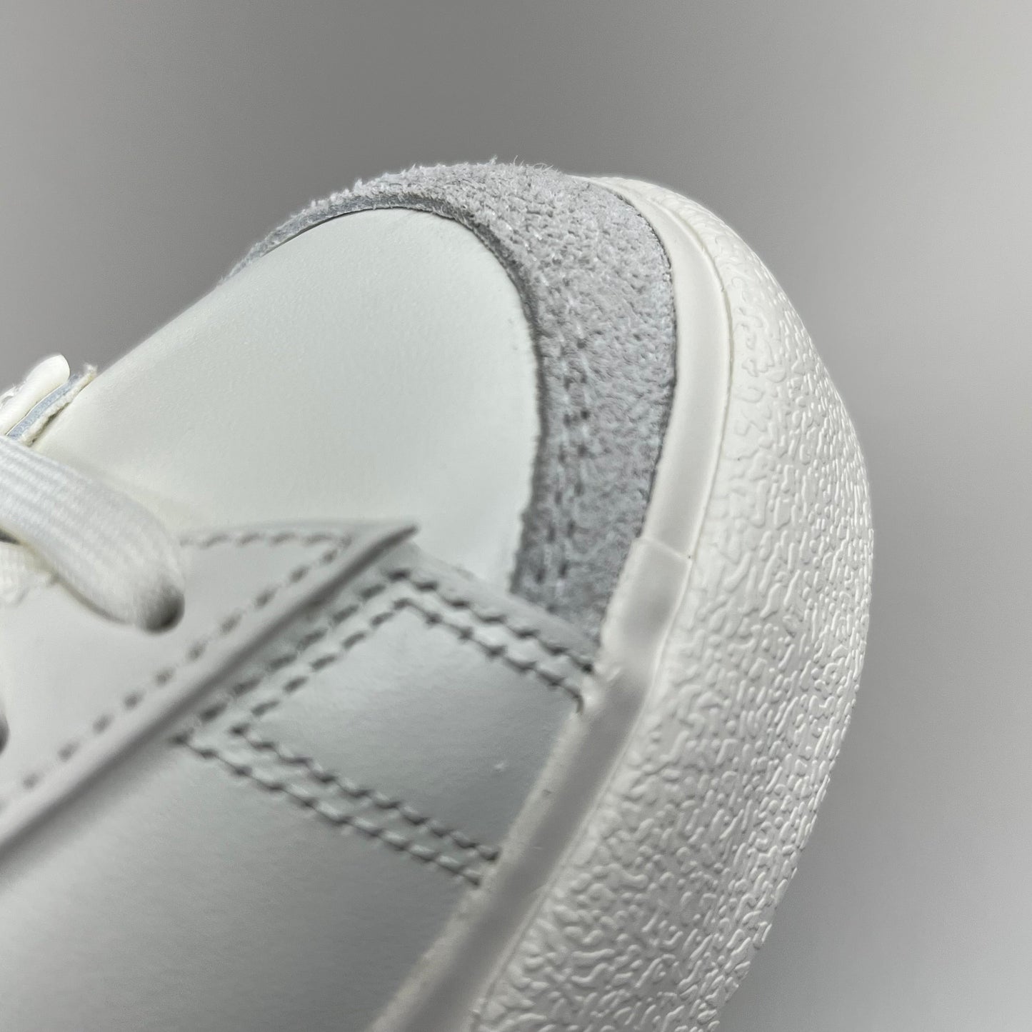NIKE Blazer Low Cut Platform Sneaker Sz Women's 6.5 Men's 5 Yellow/Grey/White