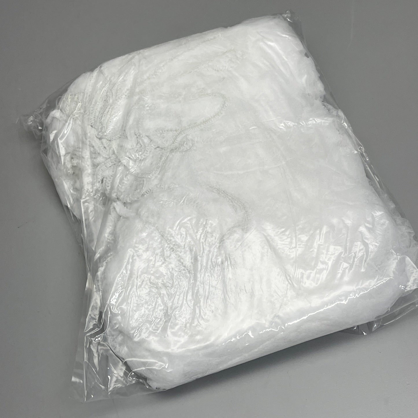 CLEANPRO (1,000 PACK) Polypropylene Beard Cover 18” 40006W BB 06/14/26