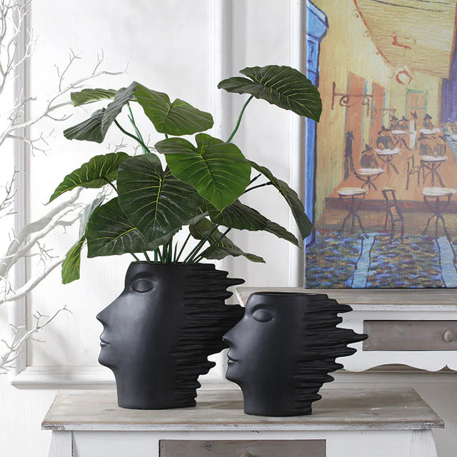 Style Loft Collection Gone In the Wind Modern Minimalist Face Vase
