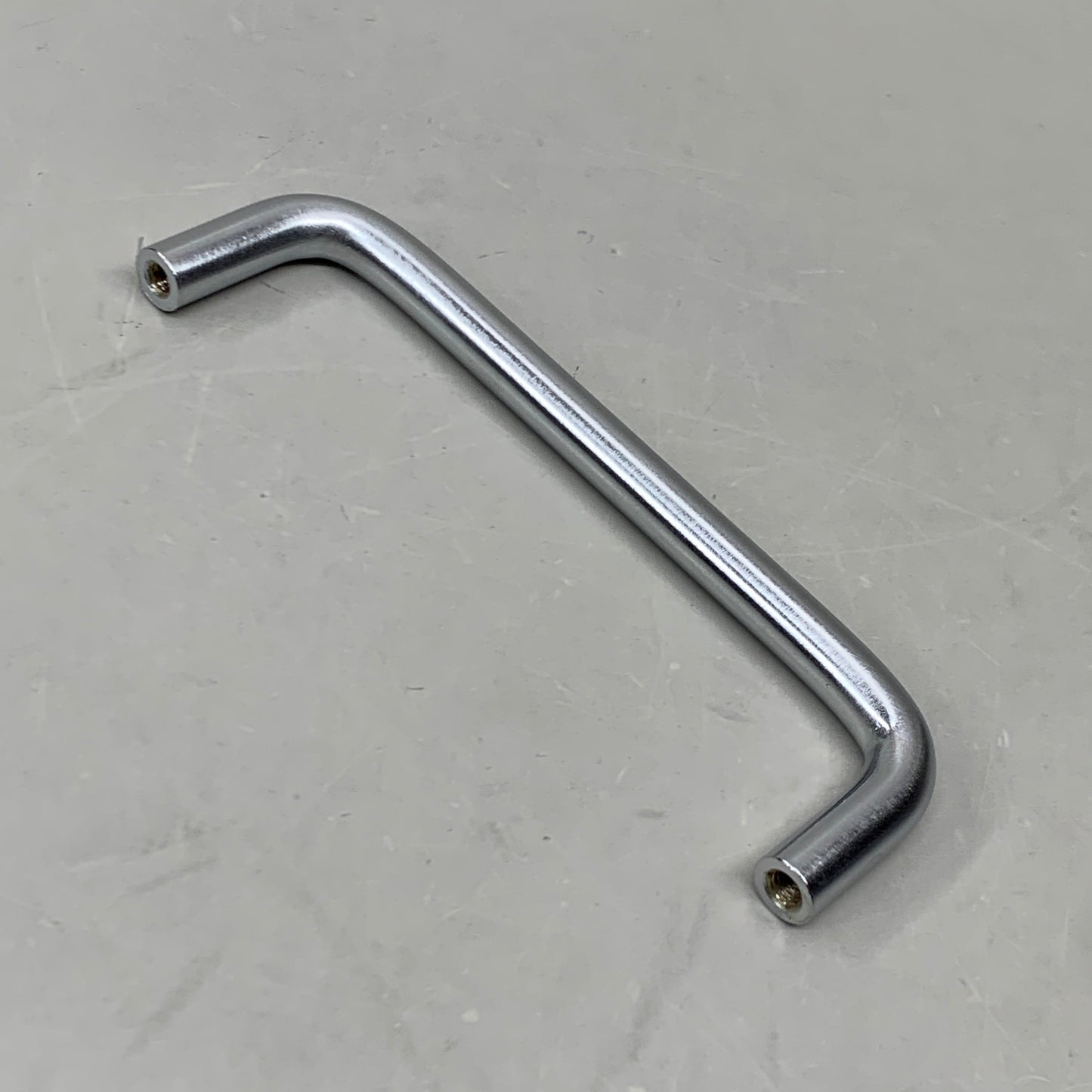 BERENSON (25 PACK) Advantage Wire Pull 4" CC Satin Chrome Steel Pull 6130-2SC-P